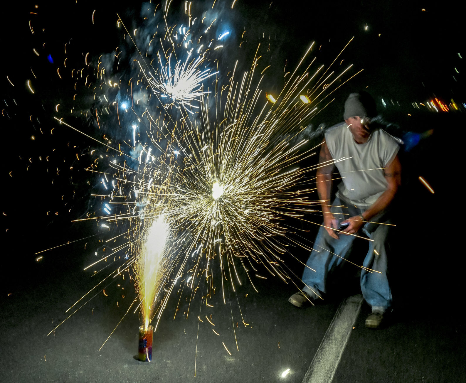 070421 Lompoc fireworks 19.JPG